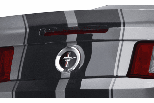 10-12 GT500 Trunk Filler Panel